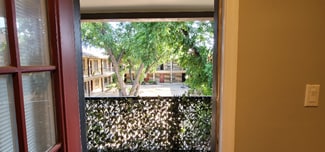 1421 S 12th St, Waco, TX 76706