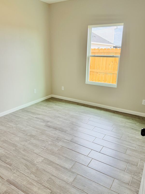 701 N Onyx Ave, Edinburg, TX 78541 - photo 7