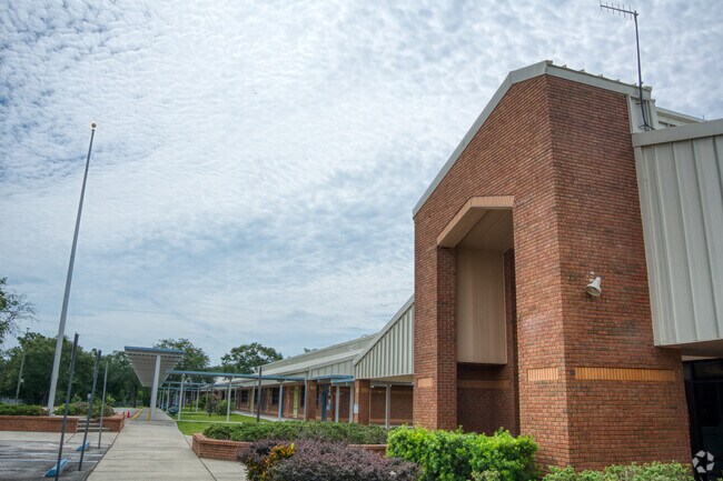 Sunrise Elementary School has a well rounded curriculum.