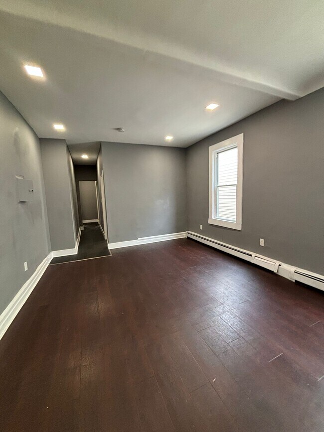 445 Broadway unit 3L, Newark, NJ 07104 - photo 5