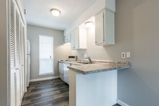 3712 Manchaca Rd, Austin, TX 78704
