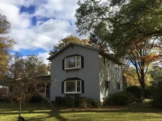 8621 Lea Ln, Alexandria, VA 22309
