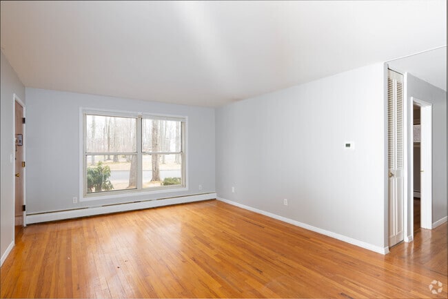 1BR, 1BA - 650SF - Kitchen