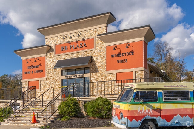 Residents can get some shopping done at Woodstock Vibes in Hardyston.