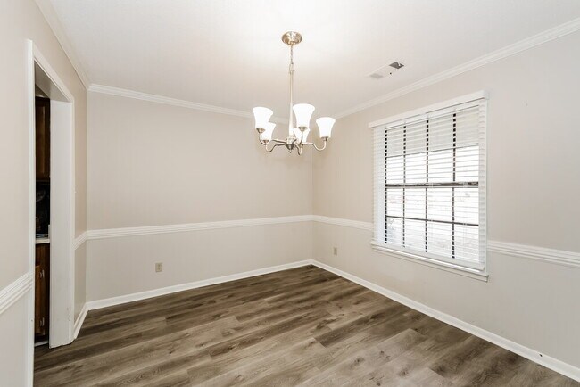 7965 Meadow Trail Dr, Cordova, TN 38018 - photo 5