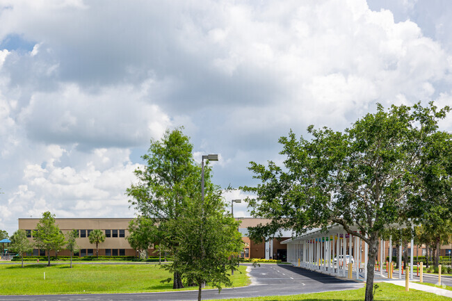 Eden Park Elementary in Immokalee has a designated pick-up and drop-off area.
