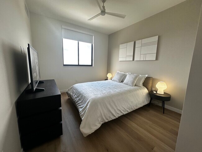 108 SE 3rd Ave unit B1, Dania, FL 33004 - photo 7