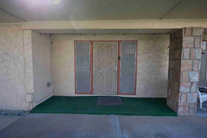 12828 N 113th Ave unit 8, Youngtown, AZ 85363 - photo 1