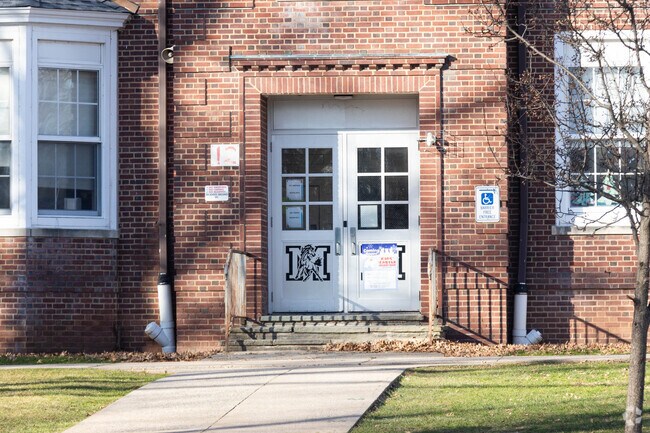 Madison School offers a gifted program for students in Rahway..