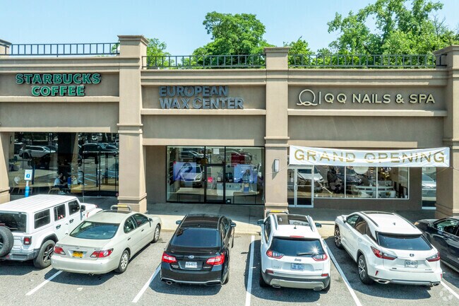 Find everything you're looking for from coffee to dinner at The Gardens At Great Neck.