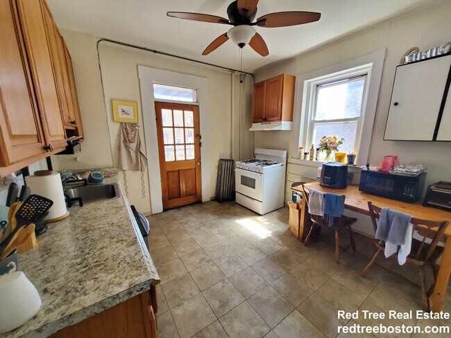 12 Royce Rd unit 2, Allston, MA 02134 - photo 4