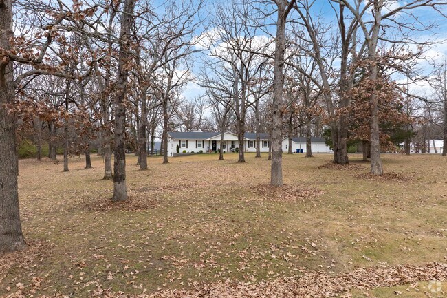 Foristell home options include older homes with large lots.