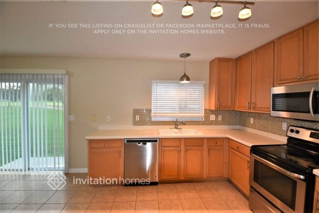 6954 Lake Eaglebrooke Dr, Lakeland, FL 33813 - photo 6