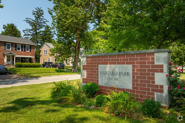 Harvard Park was planned as a place where industrial and residential development would coexist.