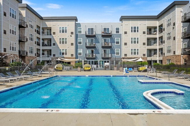 28294 Ferry Rd unit ID1366990P, Warrenville, IL 60555 - photo 2