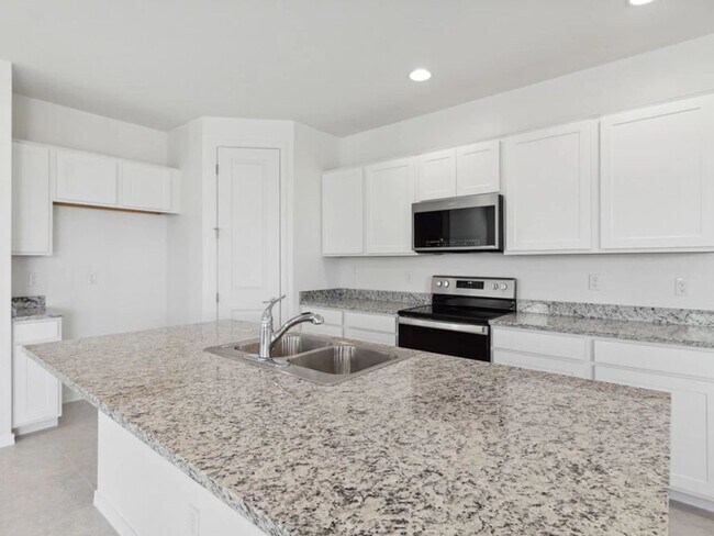 22808 E Roundup Way unit 36458643, Queen Creek, AZ 85142 - photo 5