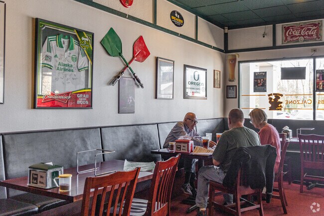 Flying Pie Pizza is a longtime favorite pizza spot in Forest Highlands.