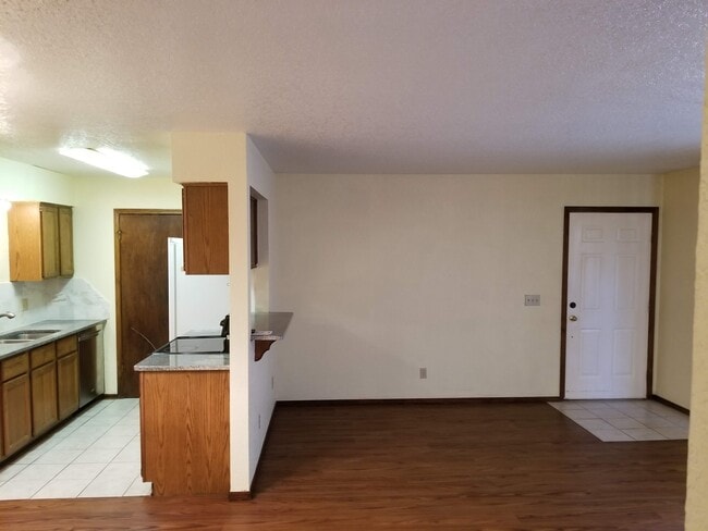Living/ kitchen