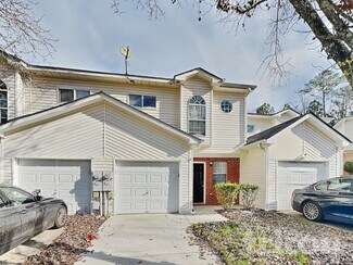 3796 Soapstone Rd, Decatur, GA 30034