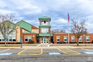Colonial Park Elementary School