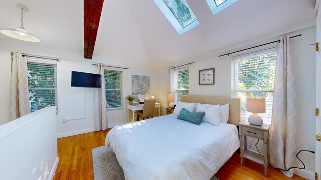 23 Jay St unit B, Cambridge, MA 02139 - photo 4