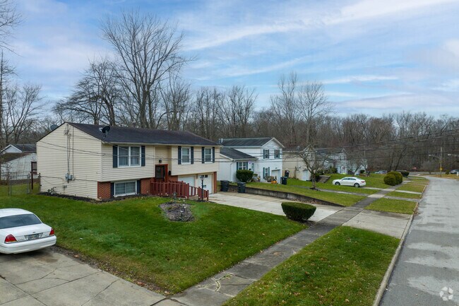 You'll find well maintained neighborhoods in Austin Village.