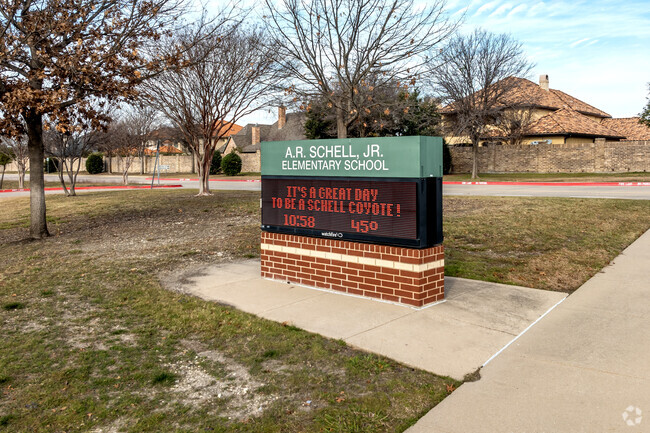Schell Elementary School is in the Plano ISD.