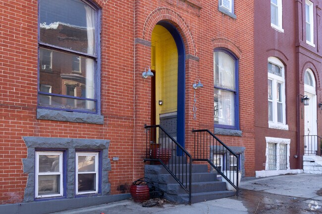 Nsoroma Academy for Holistic Thought is a private school in Baltimore City.