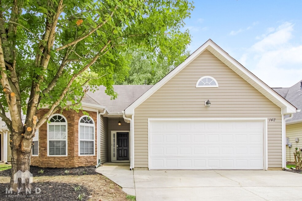 142 Hunterian Place, Newnan, GA 30265 - photo 1