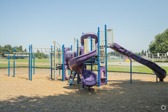 Durham Elementary School serves students in grades K-5.