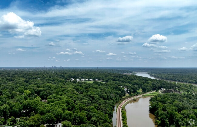 Wilton sits on the banks of the James River just outside of downtown Richmond.