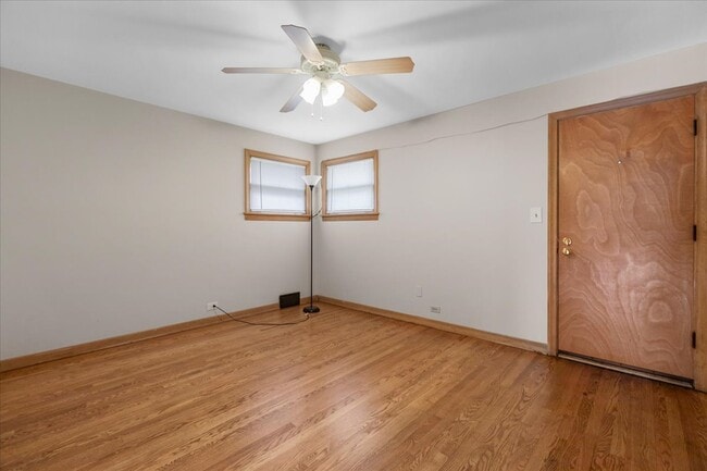 5408 Harvard Terrace, Skokie, IL 60077 - photo 7