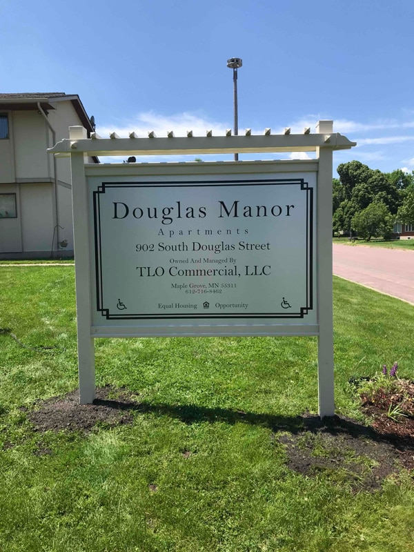 902 S Douglas St Unit 101, Lamberton, MN 56152