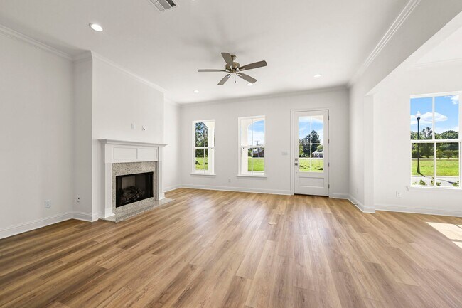 5127 Stonewater Dr, Gonzales, LA 70737 - photo 7