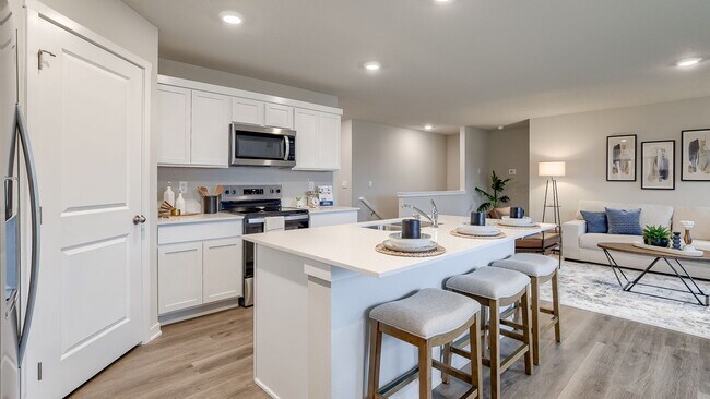 8718 N 167th St unit 36202439, Bennington, NE 68007 - photo 7