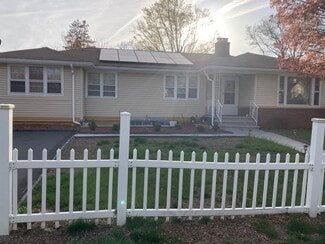 535 Wigwam Ln Unit B, Stratford, CT 06614