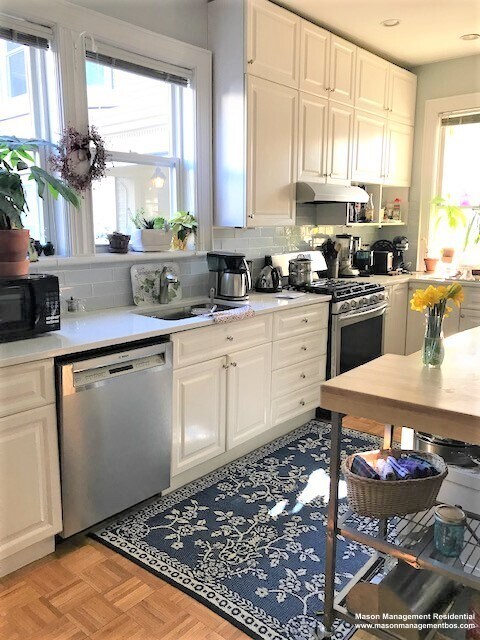 36 Davis Ave, Brookline, MA 02445