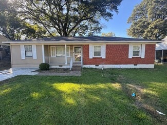 3795 Windcrest Rd, Memphis, TN 38116