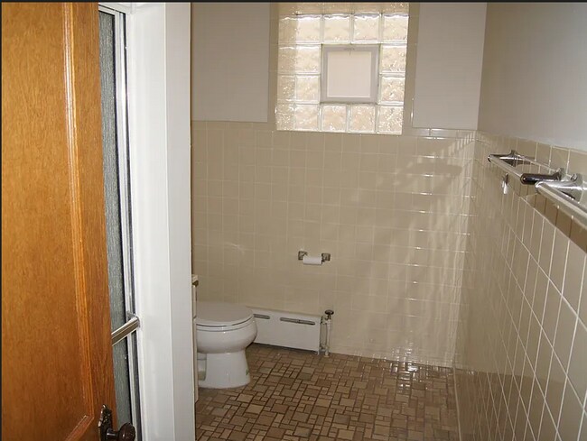 96 Pine Ave unit 1, Riverside, IL 60546 - photo 6