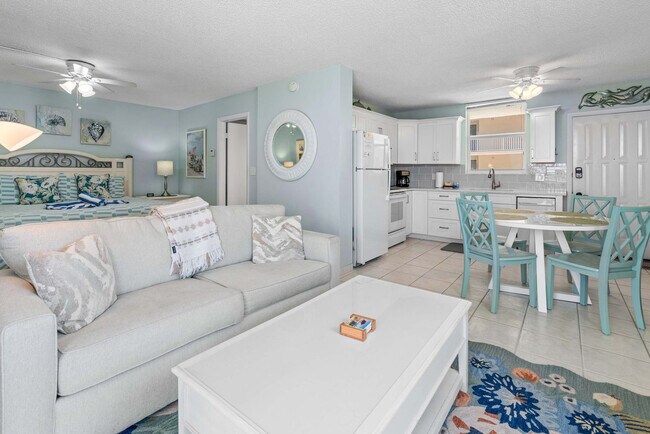 5700 Bonita Beach Rd SW unit FL7-ID1226379P, Bonita Springs, FL 34134 - photo 4