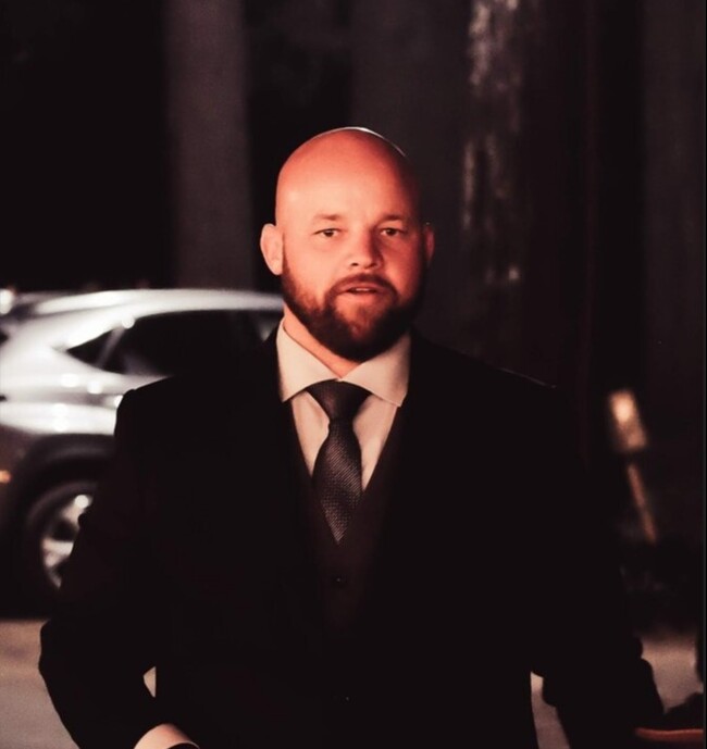 Agent Photo