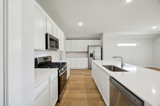 1163 Little Hills Way, Lavon, TX 75166 - photo 2