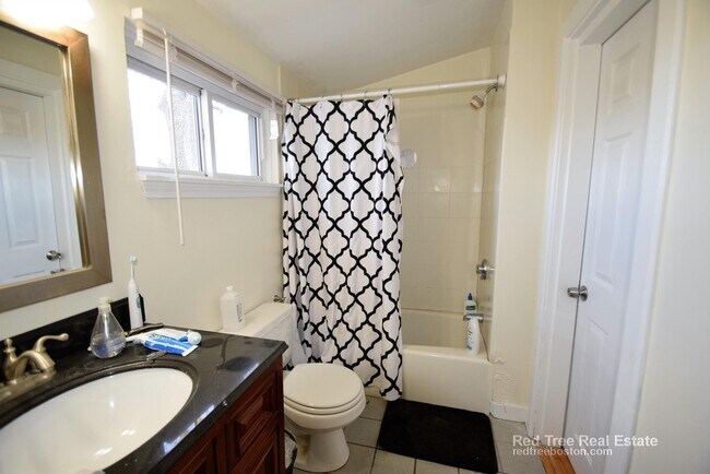44 Pratt St, Allston, MA 02134 - photo 6