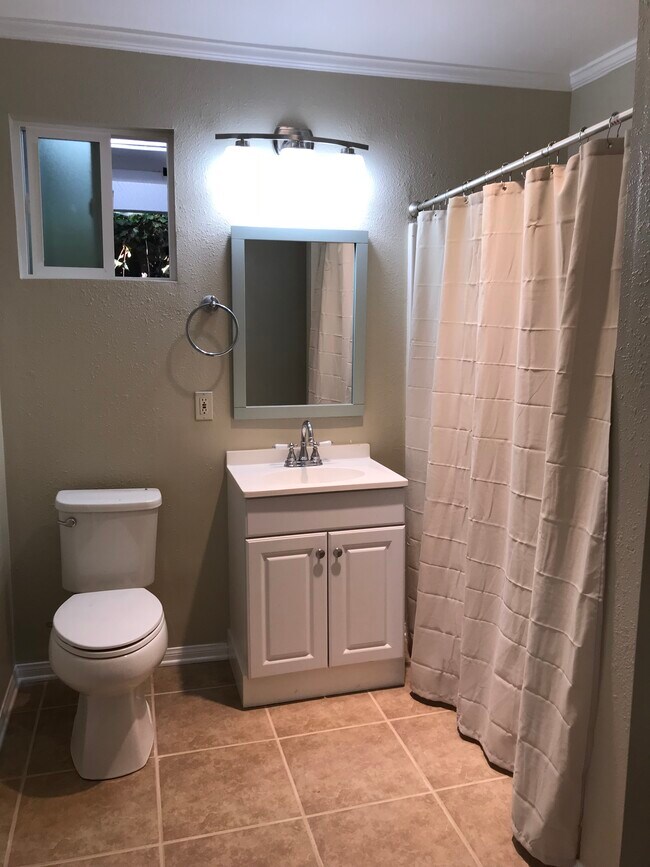 367 Howell Rd unit 2, Oxnard, CA 93033 - photo 7