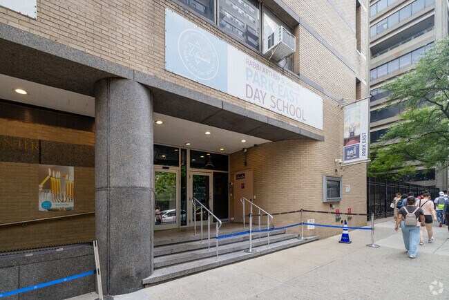 Rabbi Arthur Schneier Park East Day School is a highly rated, private, Jewish school.