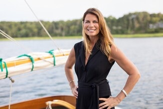 Dawn Lee