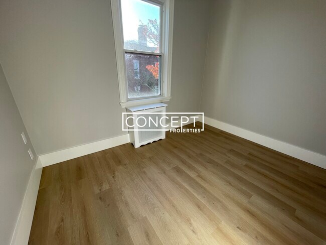 14 Pond St unit 3, Jamaica Plain, MA 02130 - photo 4