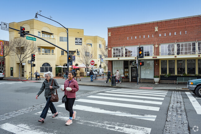 Western and Water Streets is a great place to unwind from work in Petaluma.
