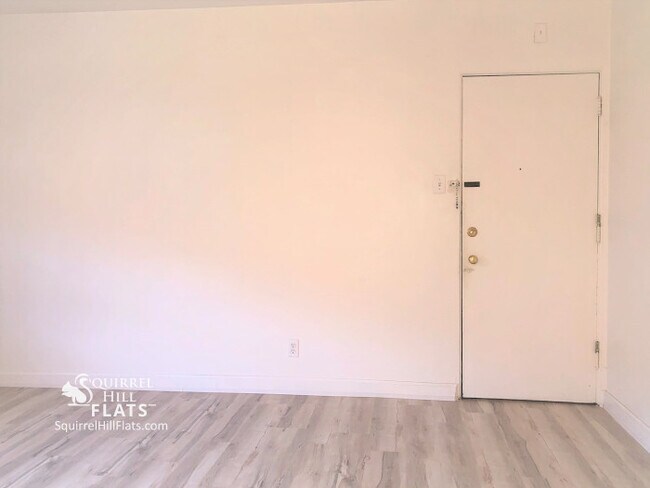 5712 Phillips Ave unit B8, Pittsburgh, PA 15217 - photo 3