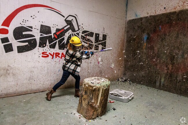 iSmash Syracuse in Westvale Plaza offers rage‑room and smash‑room experiences.